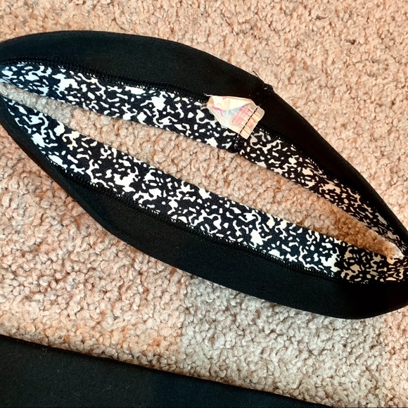 SOLD MER///HTF VS Pink Ultimate Leggings & Matchin - Picture 7 of 8